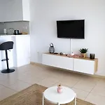 아파트 Elegant Sunny Terrace 칼라오살바헤