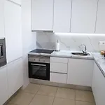 Elegant Sunny Terrace * 칼라오살바헤