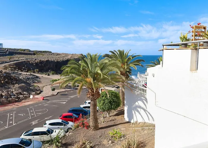 Lägenhet Elegant Sunny Terrace