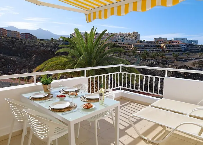 Lägenhet Elegant Sunny Terrace