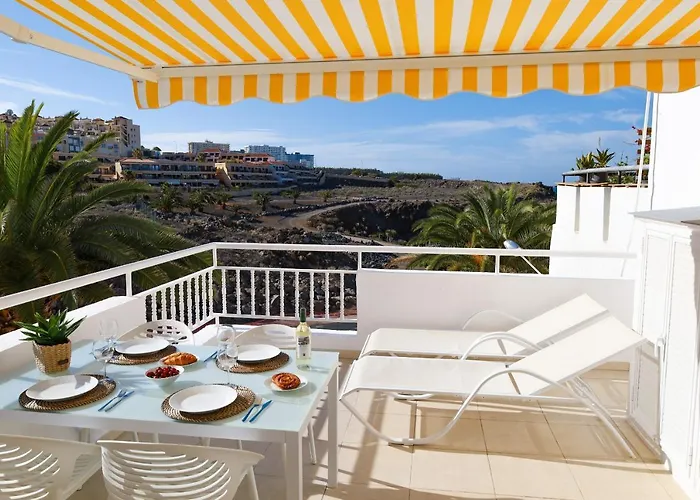 Lägenhet Elegant Sunny Terrace